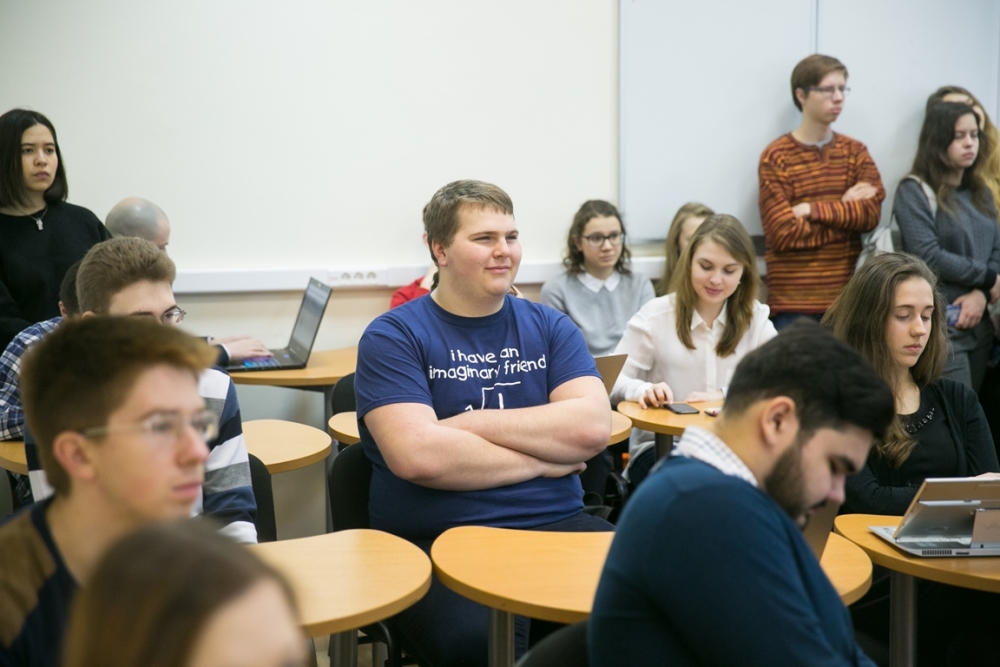 Демоверсия экзаменов в лицей вшэ. Абдуллаев Энвер лицей ВШЭ.