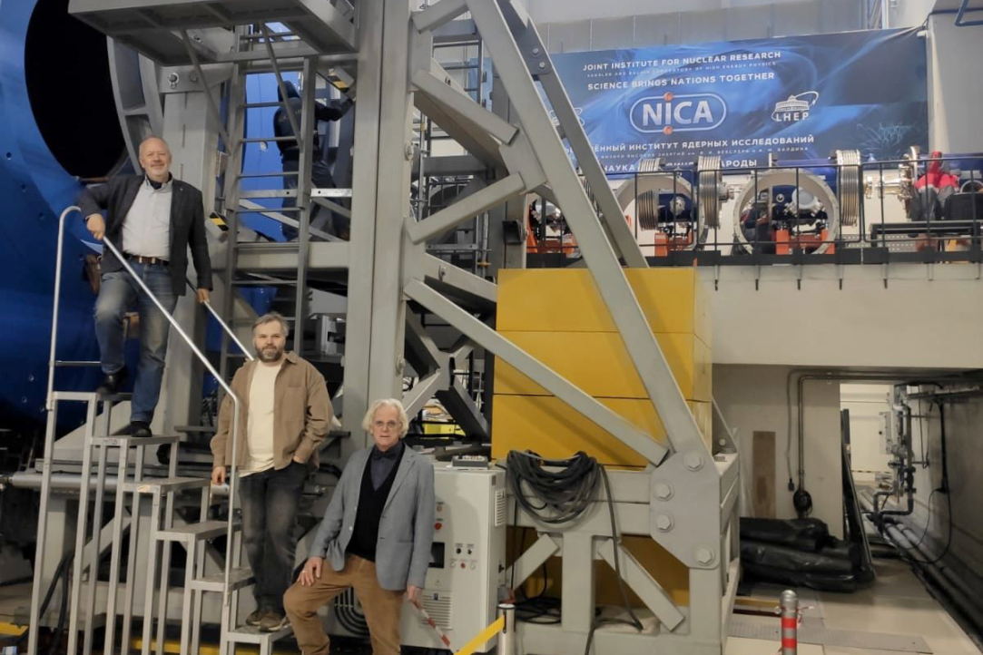 Megascience, AI, and Supercomputers: HSE Expands Cooperation with JINR Illustration for news: Megascience, AI, and Supercomputers: HSE Expands Cooperation with JINR